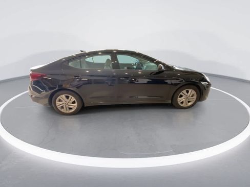 Used 2020 Hyundai Elantra SEL FWD image 9