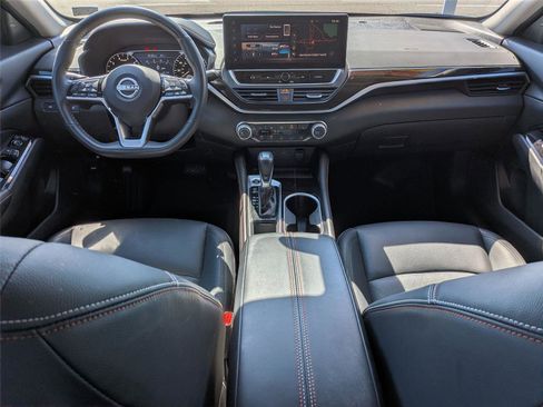 Certified 2024 Nissan Altima 2.5 SR w/ SR Premium Package FWD image 32