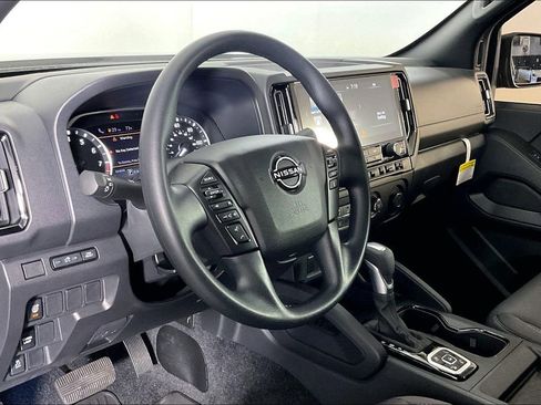New 2026 Nissan Frontier SV w/ Tow Package AWD/4WD image 8