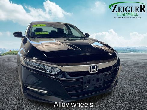 Used 2019 Honda Accord EX image 8