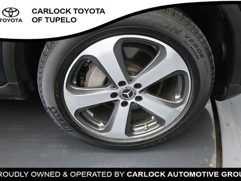 Used 2021 Mercedes-Benz GLC 300 4MATIC image 40