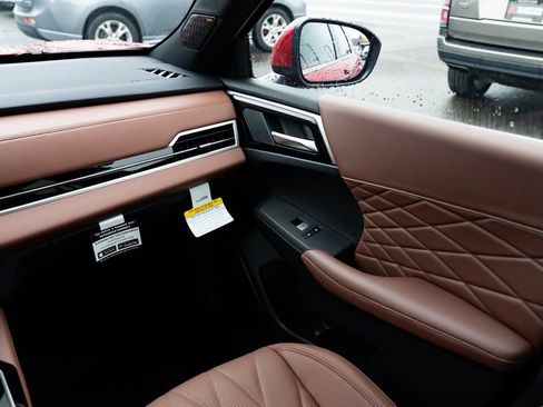 New 2026 Mitsubishi Outlander SEL image 10