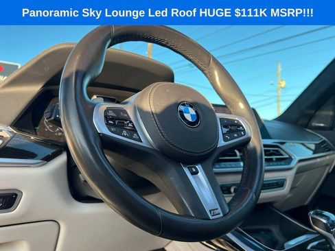 Used 2021 BMW X7 M50i w/ Dynamic Handling Package image 76