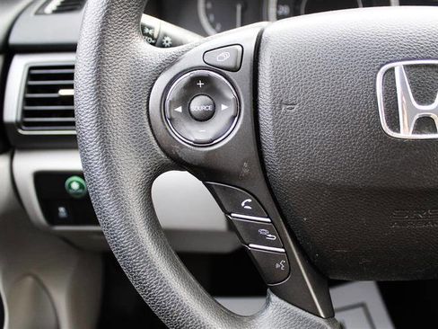 Used 2014 Honda Accord LX image 15