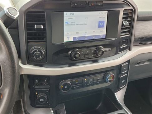Used 2021 Ford F150 XLT w/ Trailer Tow Package image 16