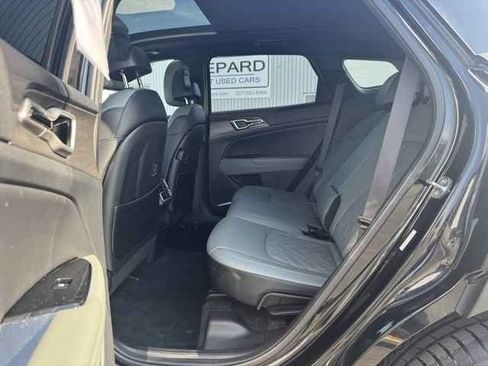 Used 2023 Kia Sportage X-Line w/ X-Line Premium Package image 12