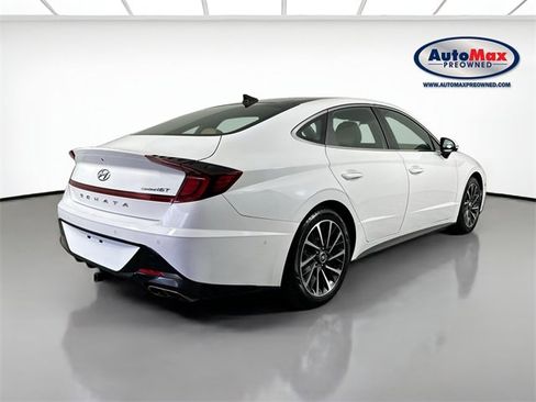 Used 2023 Hyundai Sonata Limited image 2