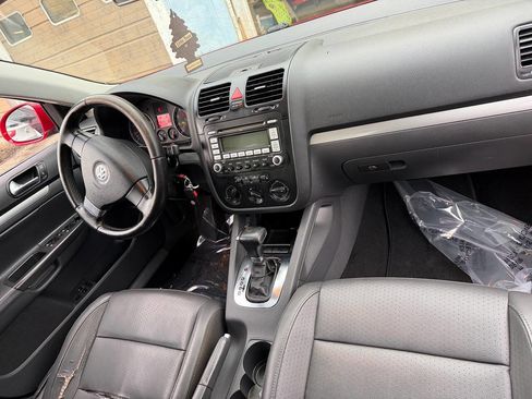 Used 2009 Volkswagen Jetta SEL FWD image 13