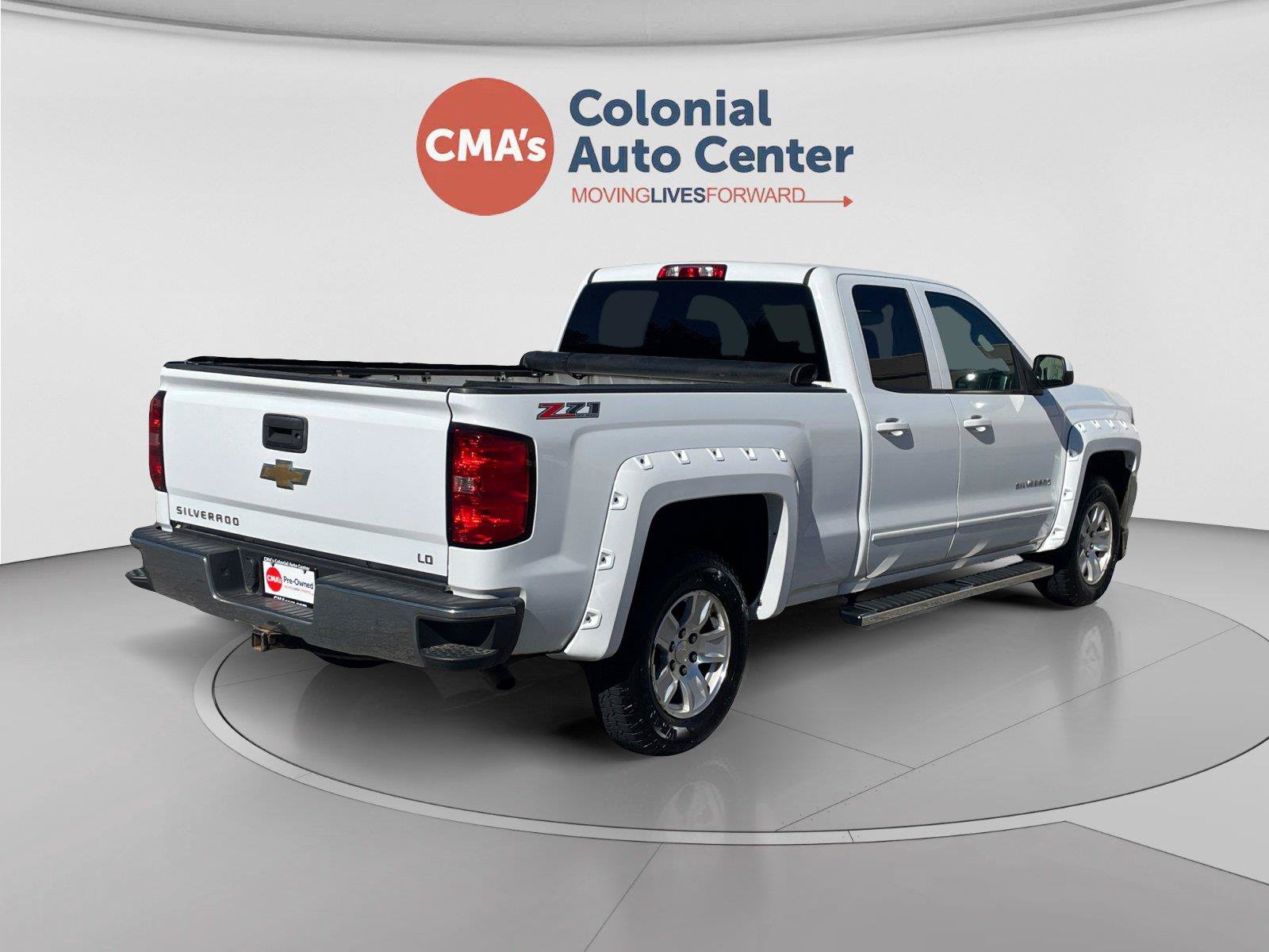 Used 2019 Chevrolet Silverado 1500 LT AWD/4WD image 5