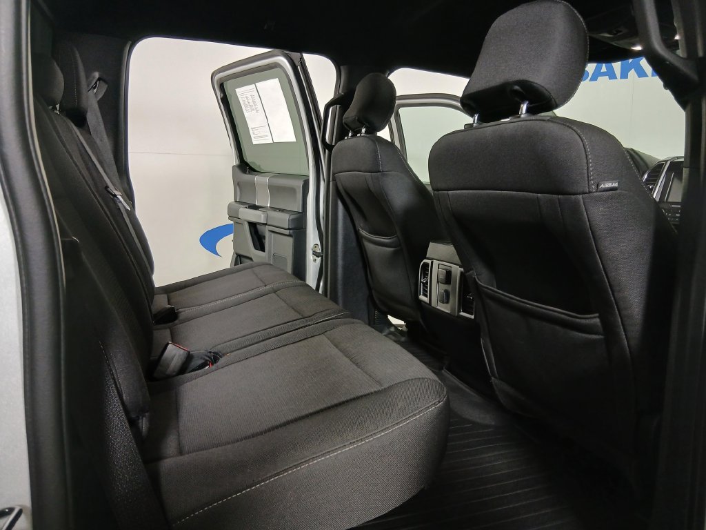 Used 2016 Ford F150 XLT w/ Equipment Group 302A Luxury AWD/4WD image 13