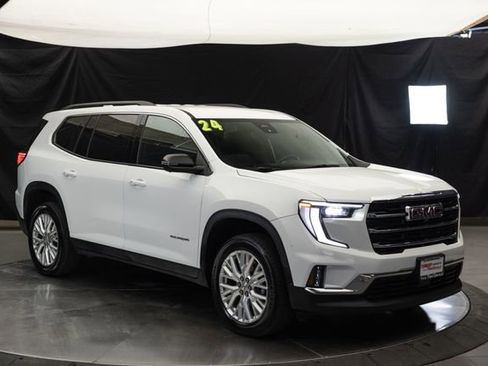 Used 2024 GMC Acadia Elevation AWD/4WD image 2