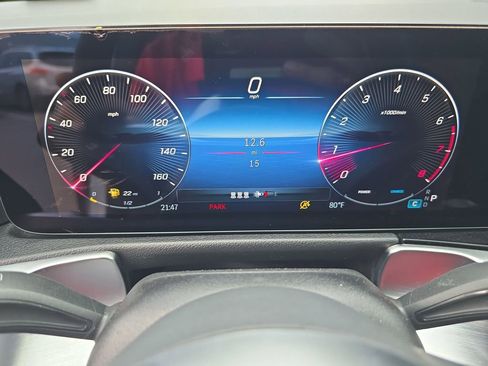 New 2025 Mercedes-Benz GLB 250 image 20