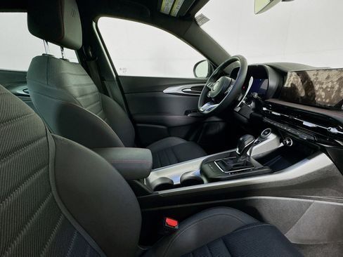 Used 2024 Dodge Hornet R/T w/ R/T Blacktop Package image 28