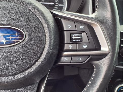 Used 2023 Subaru Forester Premium AWD/4WD image 17