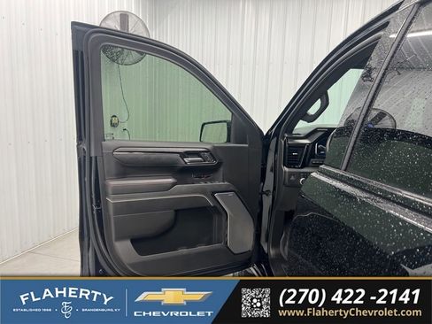Used 2024 GMC Sierra 1500 AT4X w/ AT4X AEV Edition AWD/4WD image 8