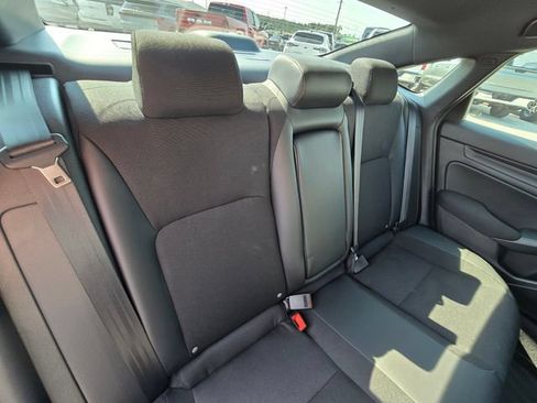 Used 2025 Honda Civic Sport image 12