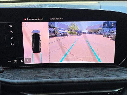 Certified 2025 Audi Q5 Premium w/ Convenience Package image 26