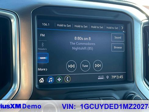 Used 2021 Chevrolet Silverado 1500 LT image 36