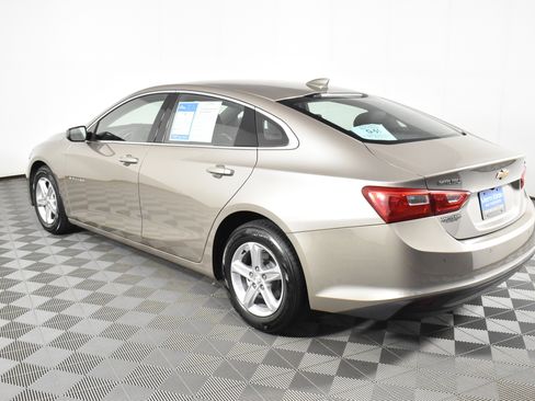 Used 2024 Chevrolet Malibu LT image 8