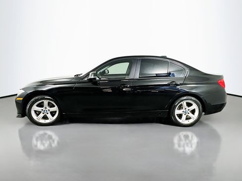 Used 2013 BMW 320i xDrive Sedan image 4