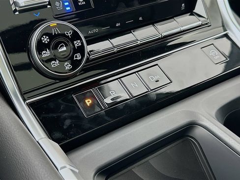 New 2026 Nissan Armada Platinum AWD/4WD image 23