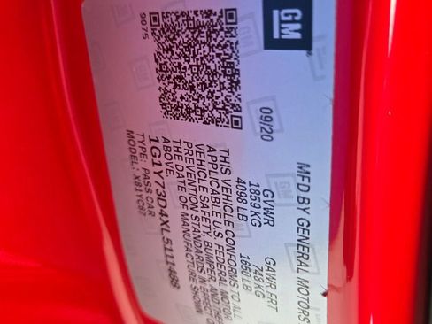 Used 2020 Chevrolet Corvette Stingray w/ 2LT Preferred Equipment Group image 19