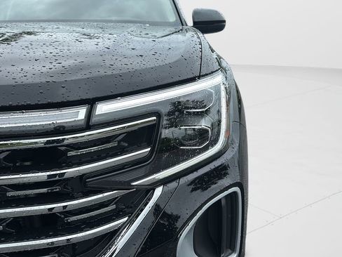 New 2026 Volkswagen Atlas SEL image 9