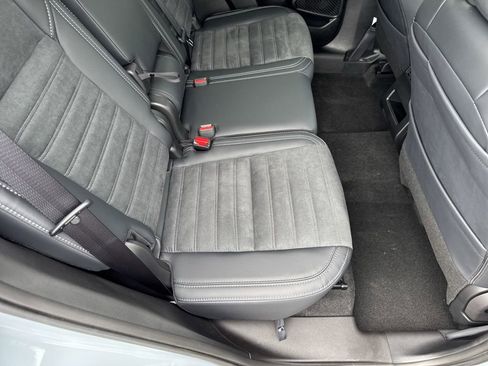 New 2026 Mitsubishi Outlander AWD image 27