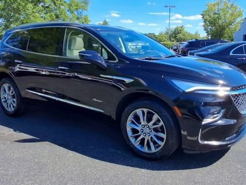 Certified 2023 Buick Enclave Avenir w/ Avenir Technology Package AWD/4WD image 2