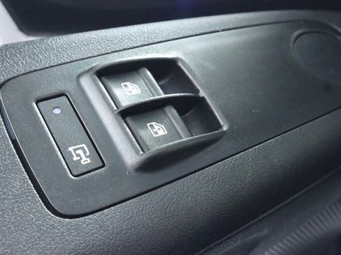 Used 2023 RAM ProMaster 2500 image 25