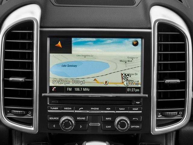 Used 2017 Porsche Cayenne S AWD/4WD image 21