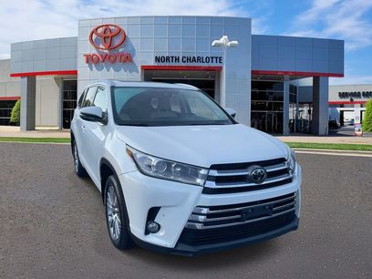 Used 2017 Toyota Highlander Limited