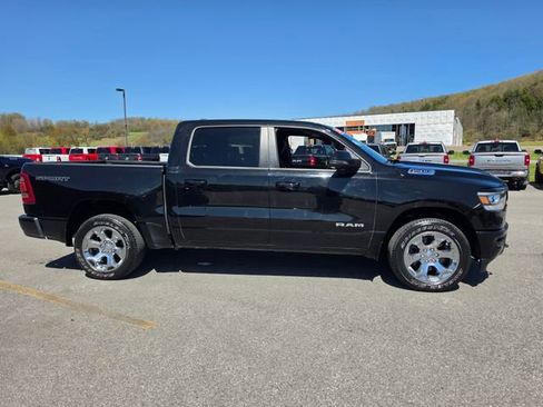 Used 2023 RAM 1500 Big Horn AWD/4WD image 4