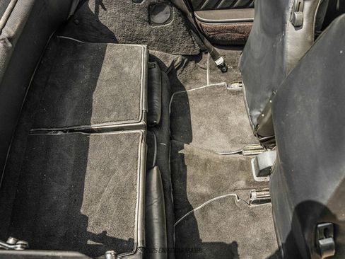 Used 1988 Porsche 911 Carrera RWD image 52