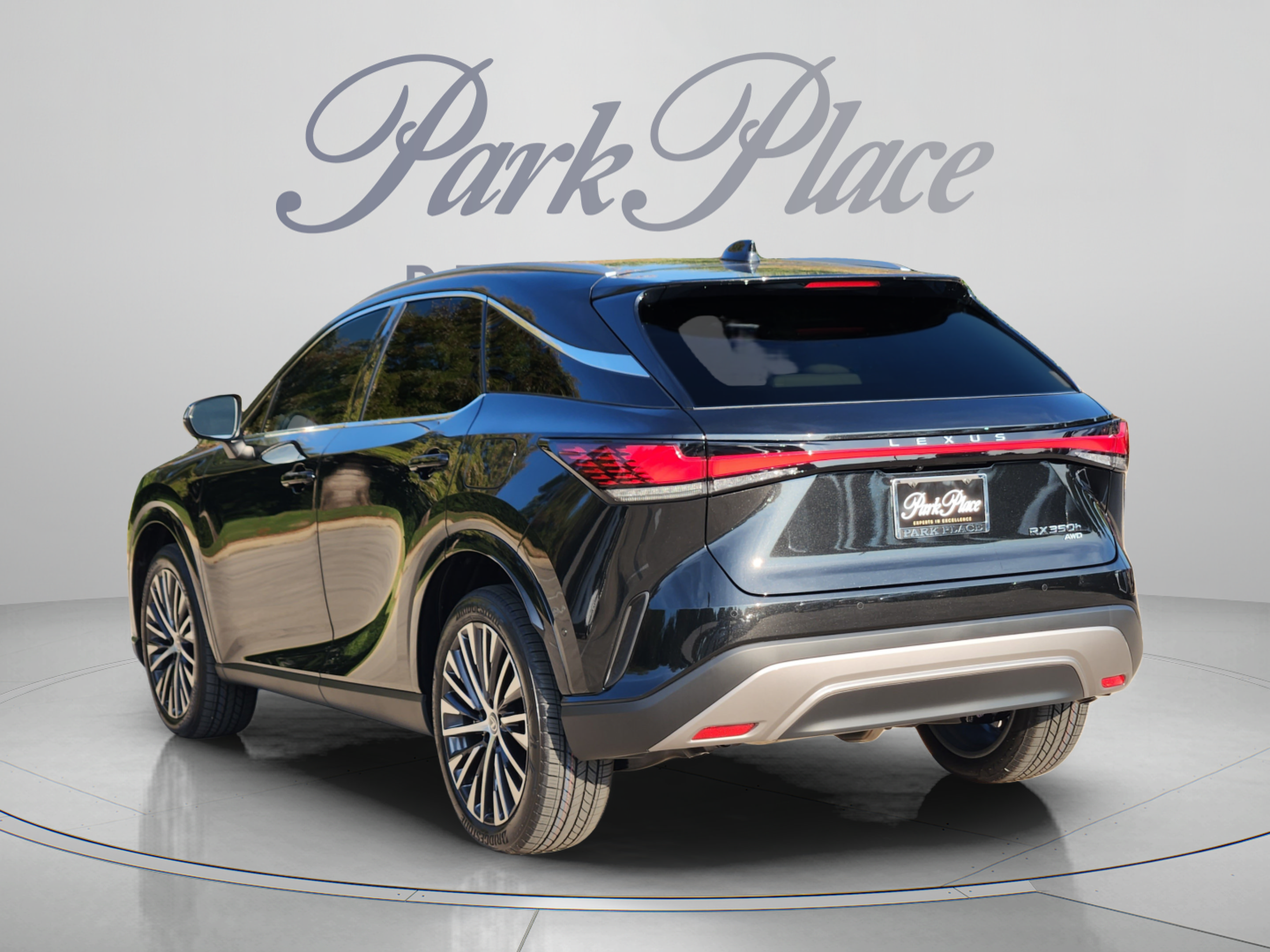 New 2026 Lexus RX 350 w/ Convenience Package AWD/4WD image 3