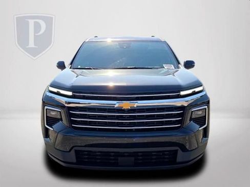 New 2026 Chevrolet Traverse LT w/ Driver Confidence Package FWD image 13