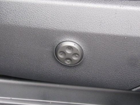 New 2026 Mercedes-Benz GLC 300 4MATIC image 11