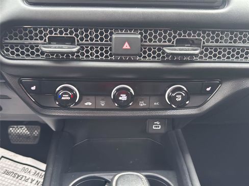 Used 2024 Honda HR-V Sport image 14