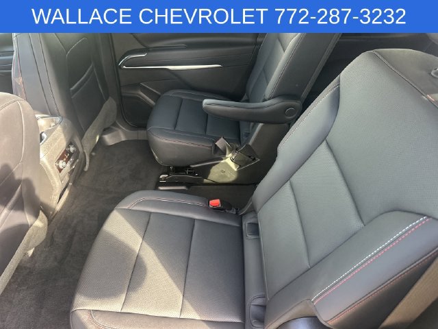 Used 2025 Chevrolet Traverse Z71 w/ Driver Confidence Package AWD/4WD image 14