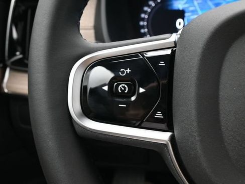 New 2026 Volvo XC90 B6 Plus w/ Protection Package Premier AWD/4WD image 26