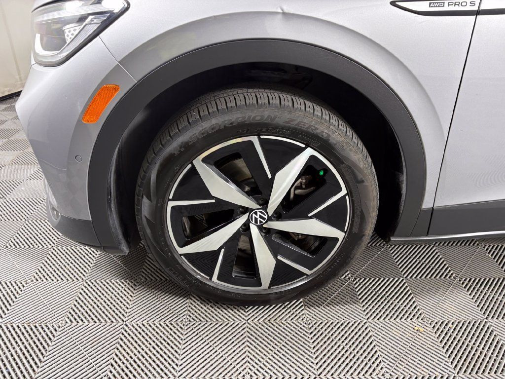 Used 2023 Volkswagen ID.4 Pro S AWD/4WD image 10