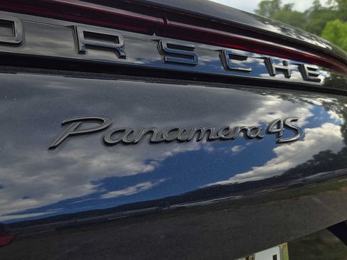 Used 2020 Porsche Panamera 4S AWD/4WD image 34