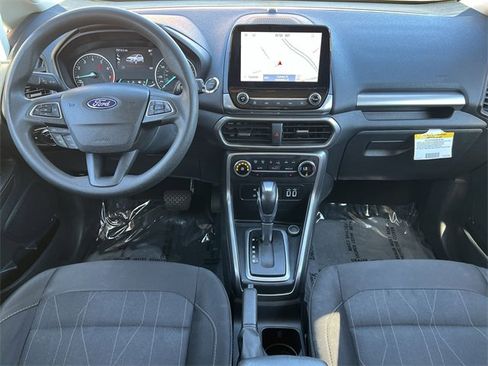 Used 2021 Ford EcoSport SE w/ SE Convenience Package image 2