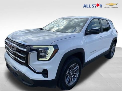 Used 2025 GMC Terrain Elevation AWD/4WD image 1