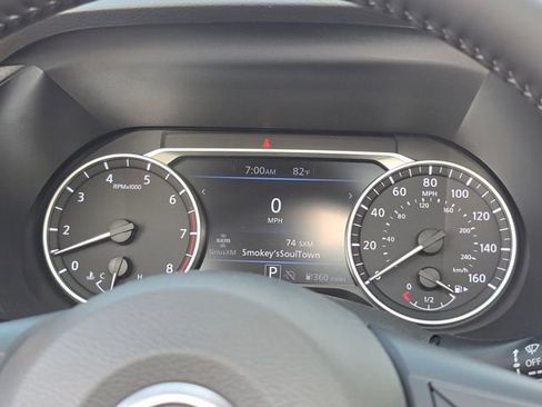 New 2025 Nissan Sentra SV w/ SV Premium Package image 8