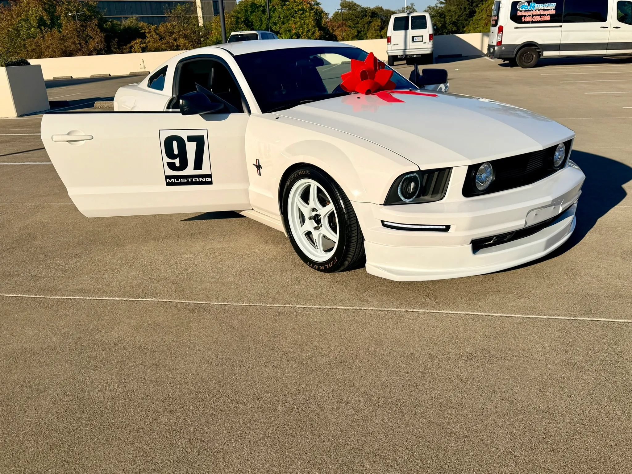 Used 2007 Ford Mustang Premium RWD image 42