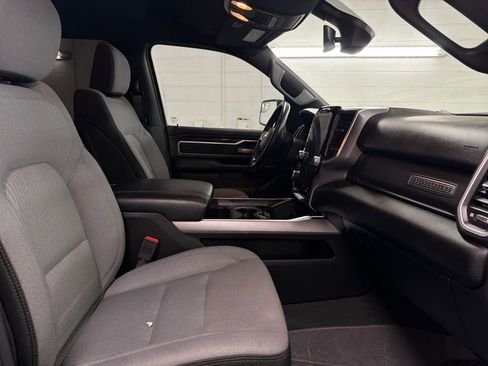Used 2023 RAM 1500 Big Horn image 30