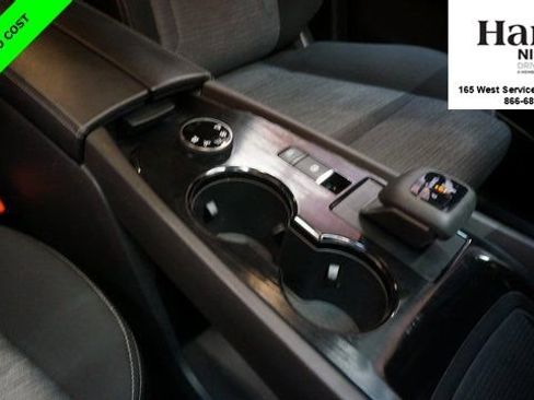 Certified 2021 Nissan Rogue SV image 47