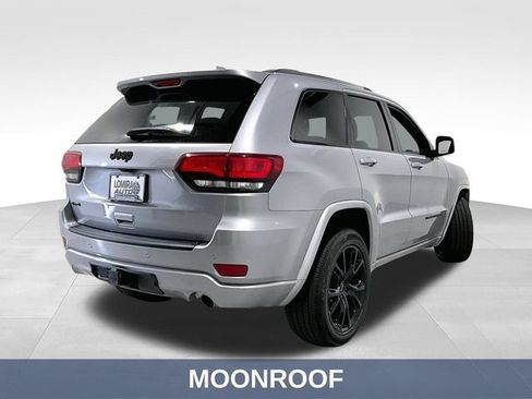 Used 2021 Jeep Grand Cherokee Altitude AWD/4WD image 7