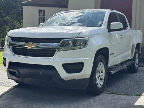 Used 2018 Chevrolet Colorado LT w/ Safety Package RWD image 30